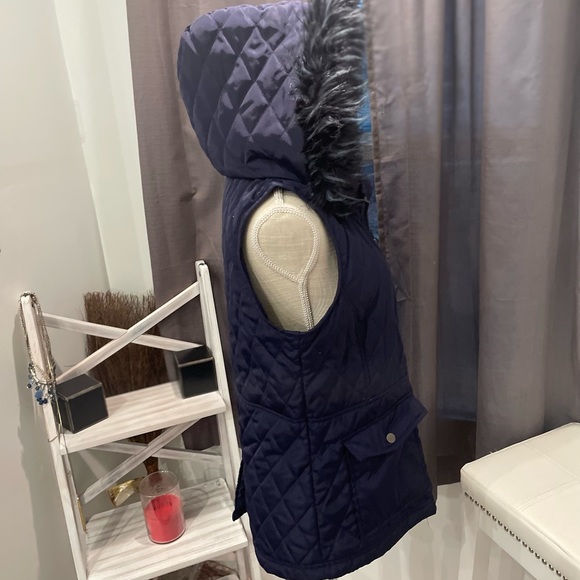 Miami Gorgeous Hoodie Vest - Picture 3 of 7